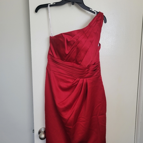 David's Bridal Red One-Shoulder Satin Cocktail Dress Size 8 - Picture 1 of 3